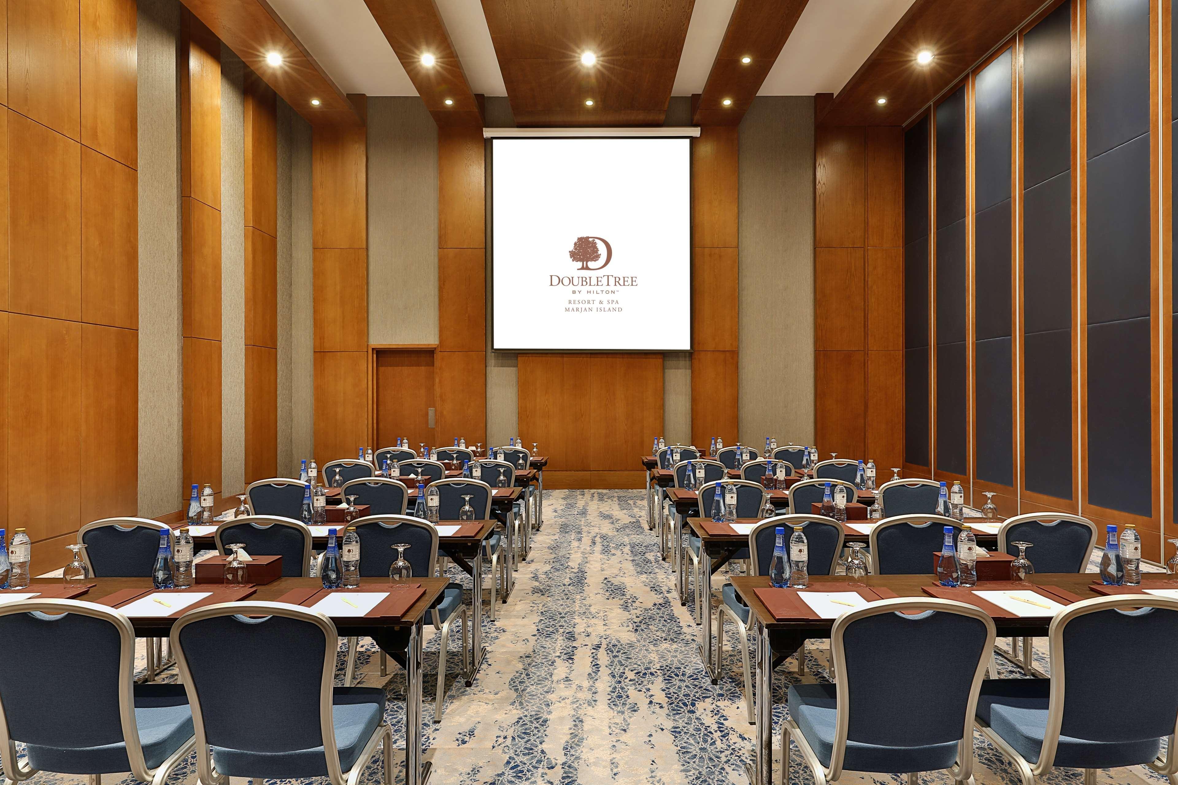 Doubletree By Hilton & Marjan Island