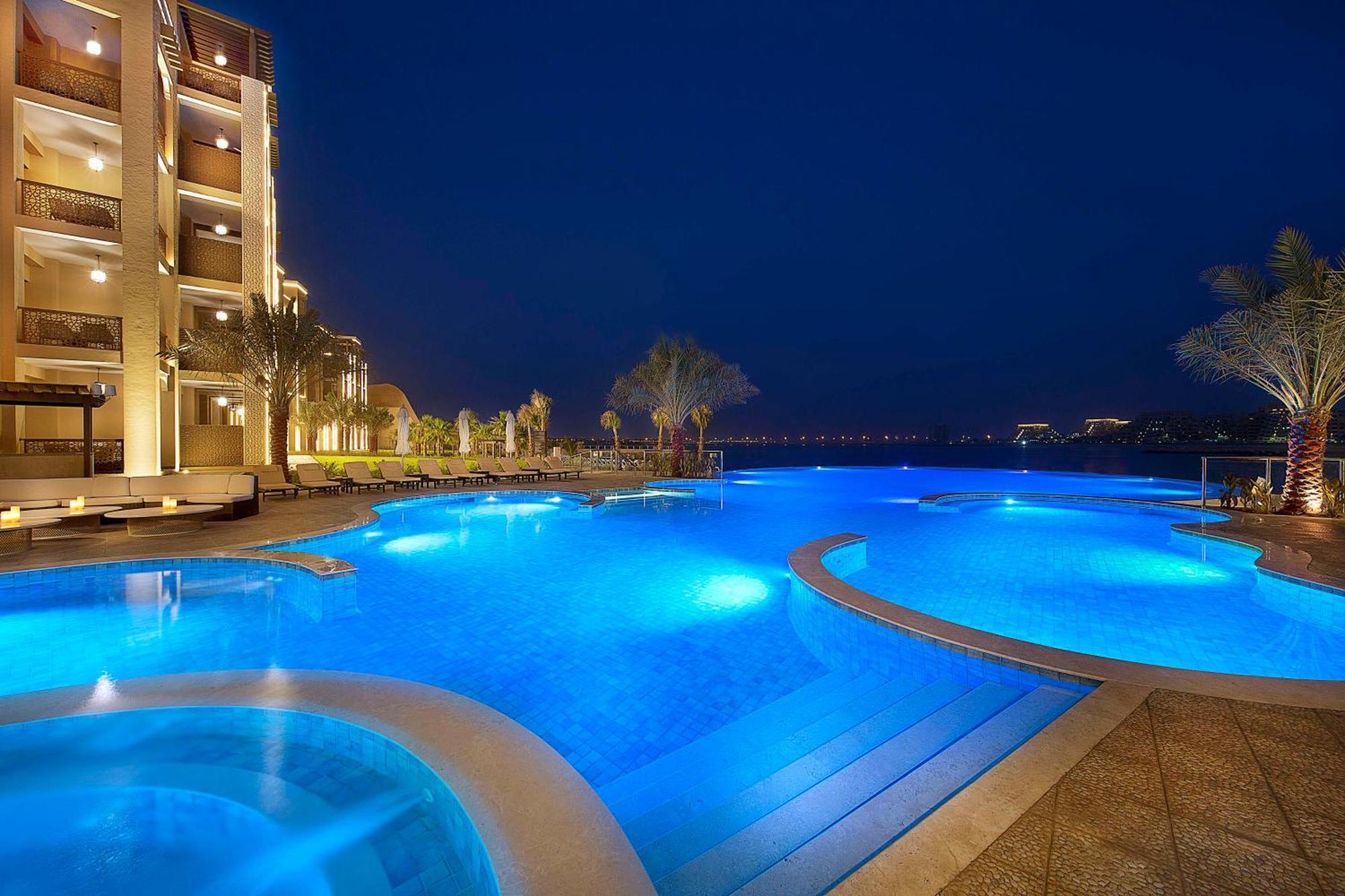 Resort Doubletree By Hilton & Marjan Island