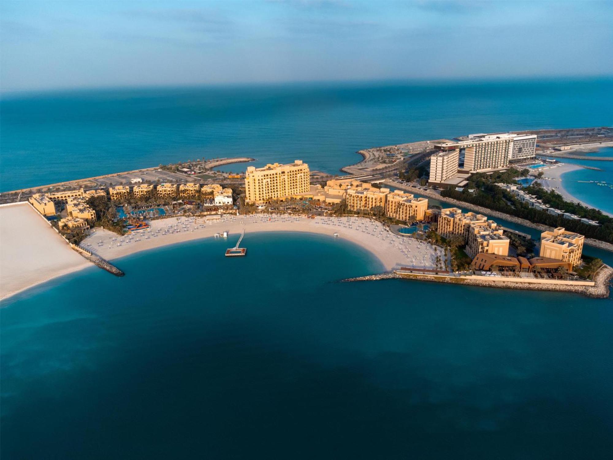 Doubletree By Hilton & Marjan Island