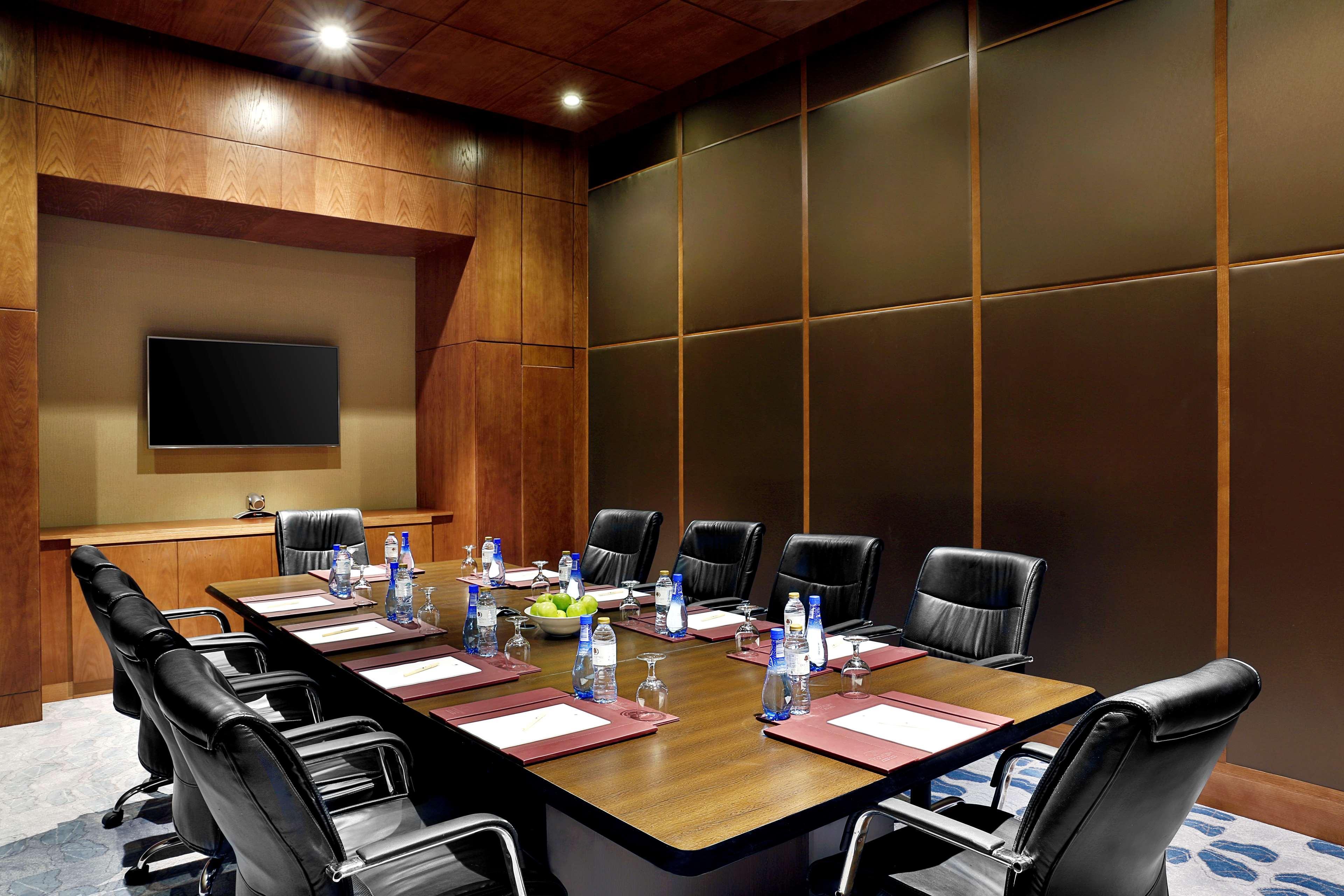Doubletree By Hilton & Marjan Island सहारा Ras al-Khaimah