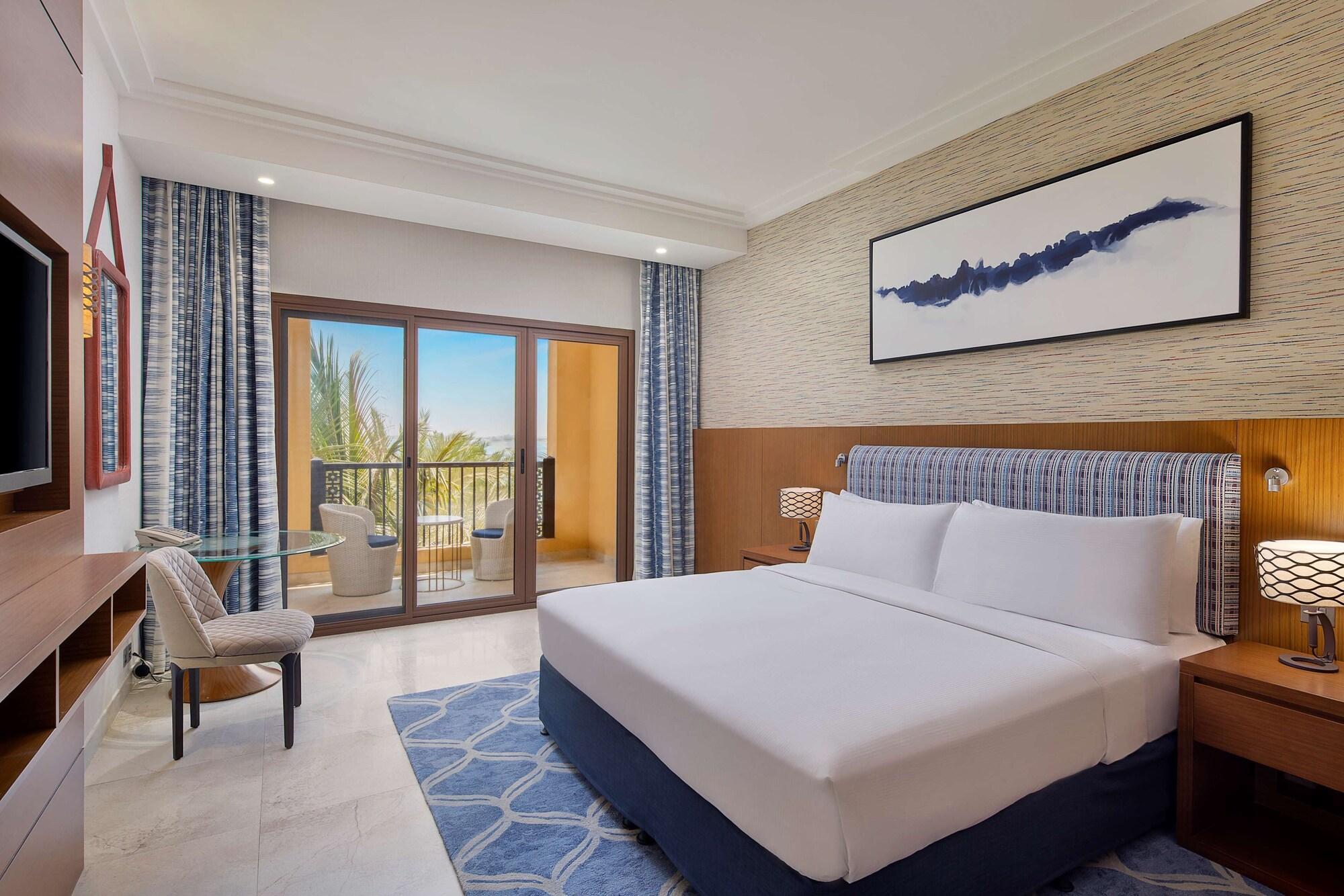 Doubletree By Hilton & Marjan Island 5* Ras al-Khaimah